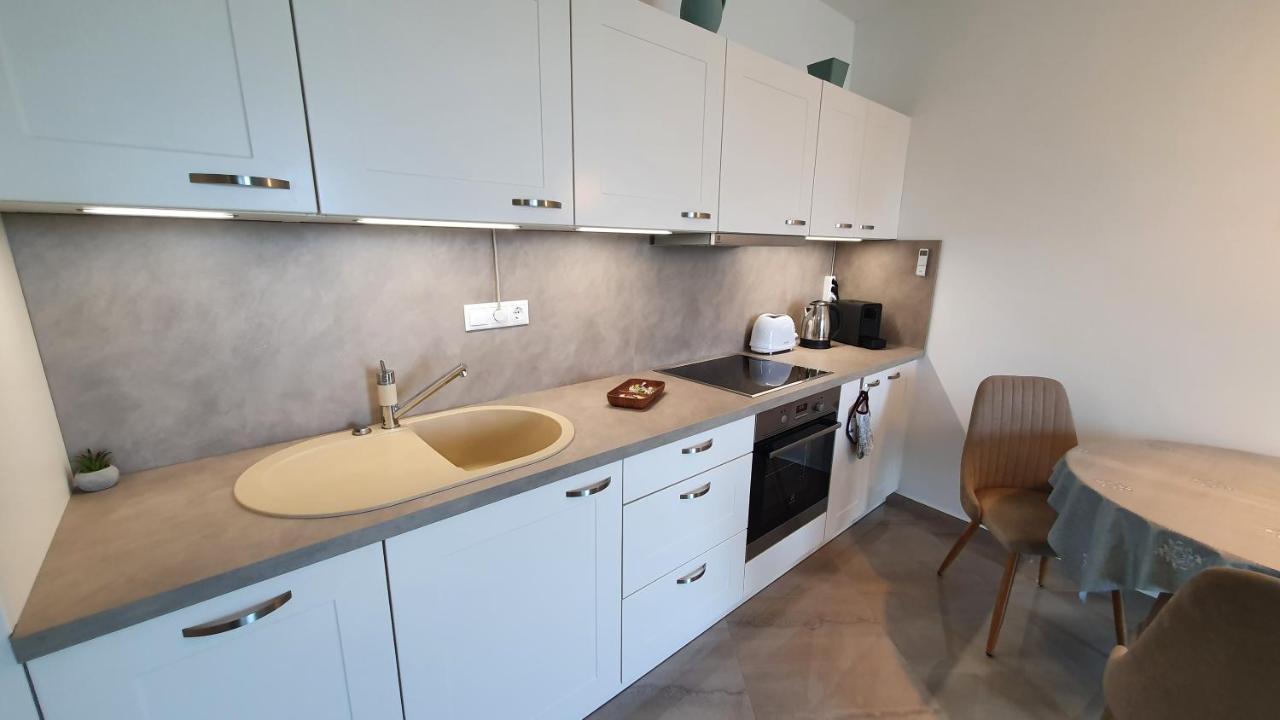 Kekvitorla Apartman Keszthely Luaran gambar