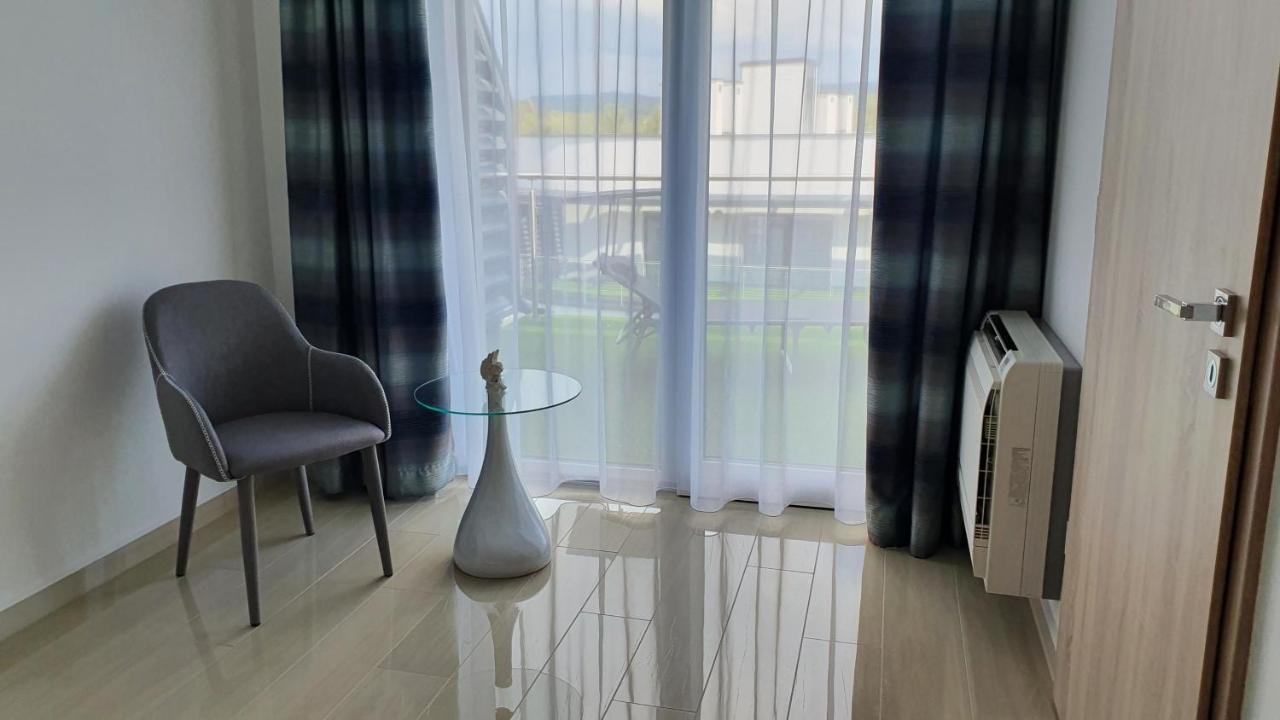 Kekvitorla Apartman Keszthely Luaran gambar