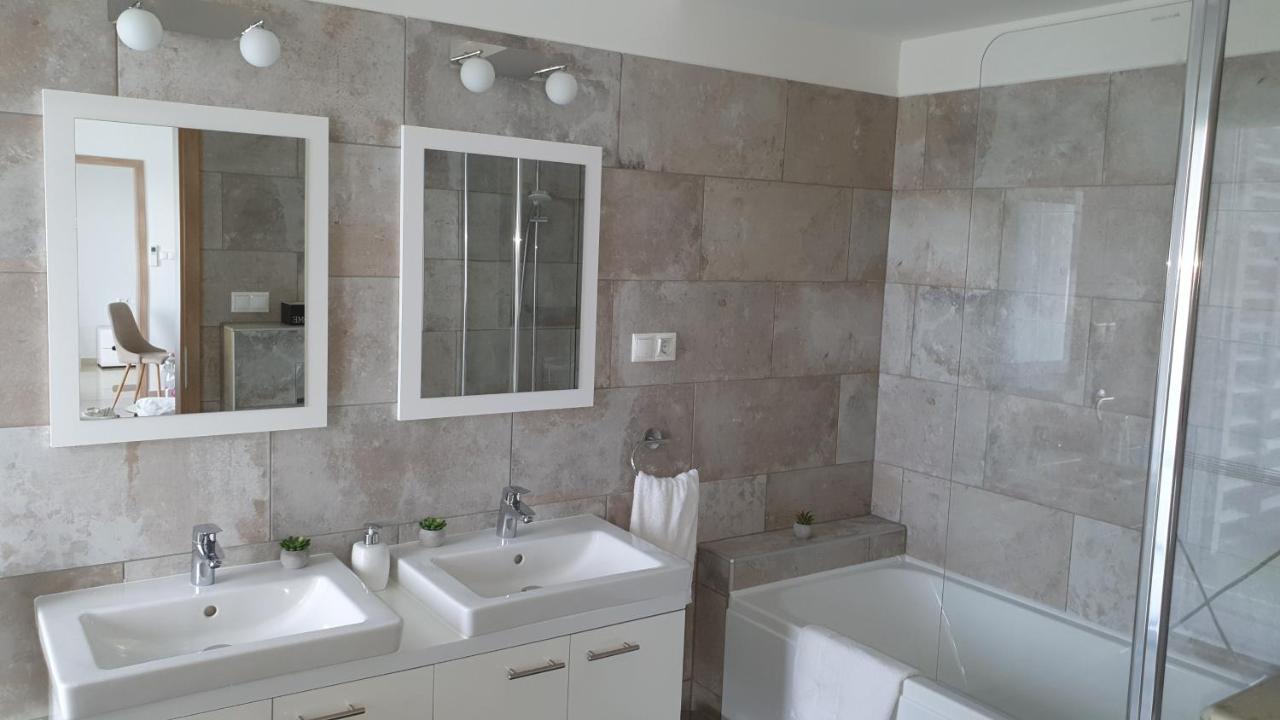 Kekvitorla Apartman Keszthely Luaran gambar